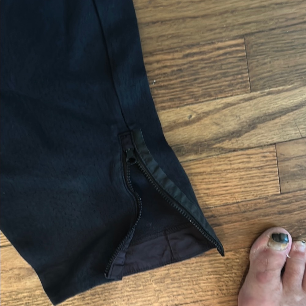 Nike Black Track Pants Sleek Joggers - Picture 7 of 10